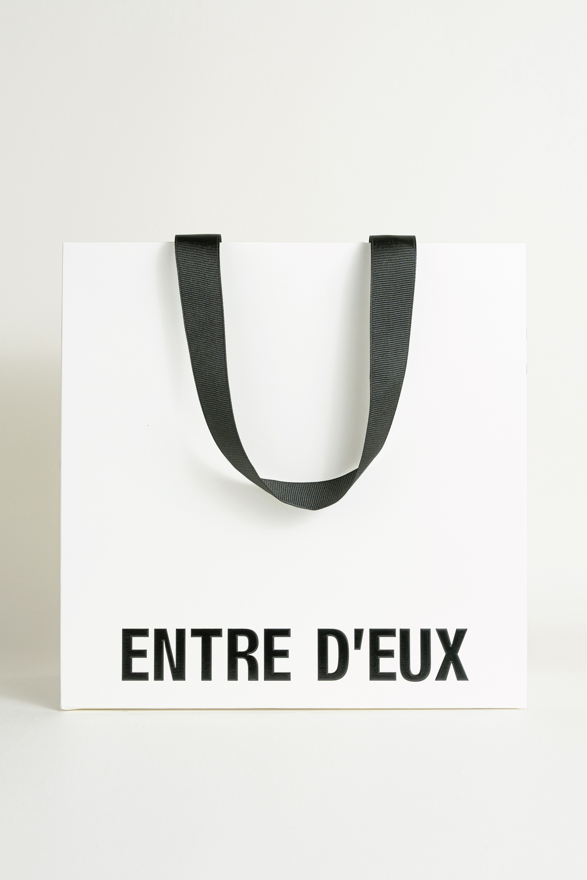 ENTRE D'EUX Product image